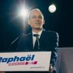 EN DIRECT, primaire à gauche : Raphaël Glucksmann, élu dès le premier tour, promet de « rassembler » la gauche pour « battre l’extrême droite », et réaffirme son refus de s’allier avec LFI