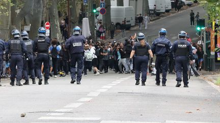 Un policier accusé d'avoir tenu des propos racistes et sexistes à Perpignan en marge d'une mobilisation lycéenne