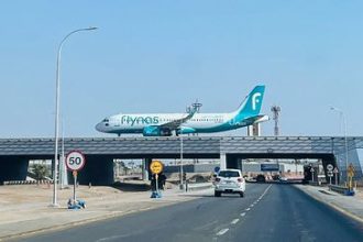 L'aéroport de Riyad a été touché par une attaque faisant plusieurs blessés, annonce l'aviation civile saoudienne en pleine guerre avec le houthis