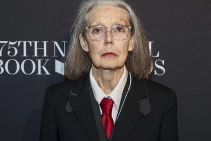 Le prix Nobel de littérature décerné à la Canadienne Anne Carson